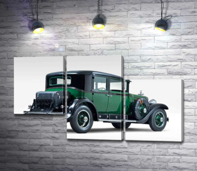 Зелений автомобіль Кадилак (Cadillac) американського гангстера Аль Капоне