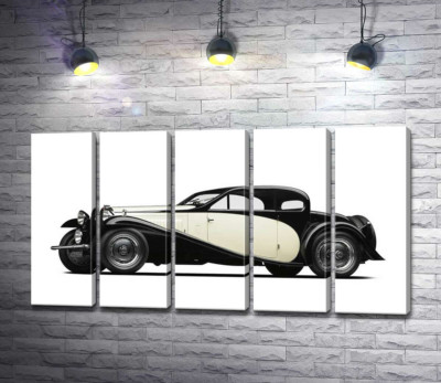 Элегантный французский автомобиль Бугатти (Bugatti Type 46)