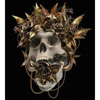 Человеческий череп в золотом венке из роз