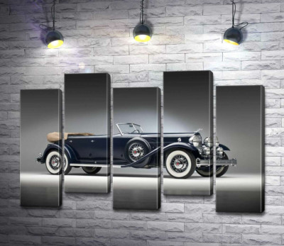 Модульна картина "Люксовий американський синій автомобіль Packard Twin Six 1932"