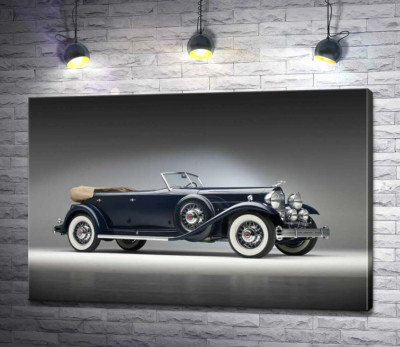Люксовий американський синій автомобіль Packard Twin Six 1932