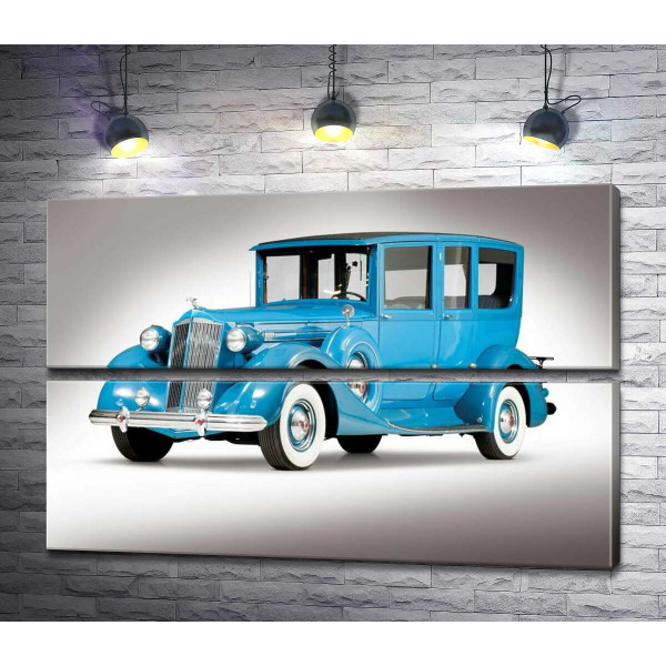 Блакитний лімузин 1937 року американської компанії Packard