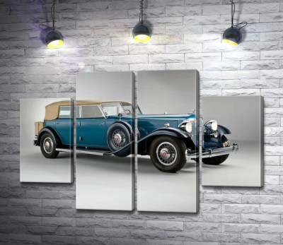 Модульна картина "Синій автомобіль з відкидним верхом 1932 Packard Twin Six"