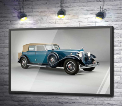 Постер "Синій автомобіль з відкидним верхом 1932 Packard Twin Six"