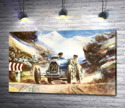 Гоночний автомобіль Bugatti Type 35 на трасі серед засніжених Альп