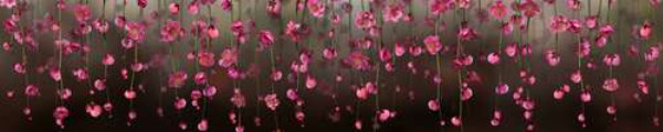Гірлянда з легких рожевих квітів