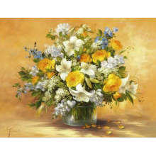 Буйний букет із сонячно-жовтих троянд, витончених лілій та небесно-блакитних дзвіночків