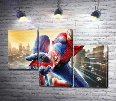 Модульная картина "Человек-паук (Spider-Man) в полете выпускает свое оружие"