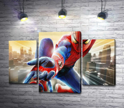Модульная картина "Человек-паук (Spider-Man) в полете выпускает свое оружие"