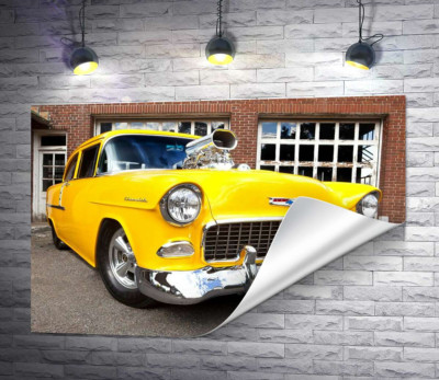 Сочетание идеально-серебряного и лимонно-желтого на бампере автомобиля Chevrolet Bel Air