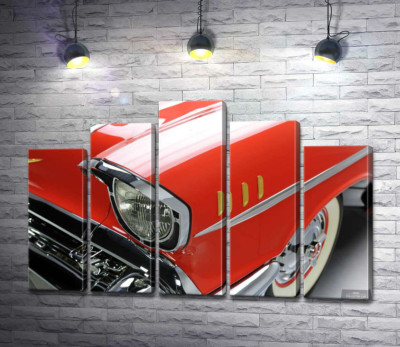 Модульна картина "Вишукана фара морквяно-червоного автомобіля Chevrolet Bel Air"