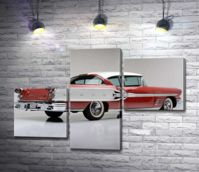 Модульная картина "Вишнево-белый автомобиль Pontiac Bonneville 1958 года"