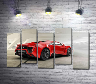 Модульная картина "Красный бампер автомобиля Lykan Hypersport на белом фоне"