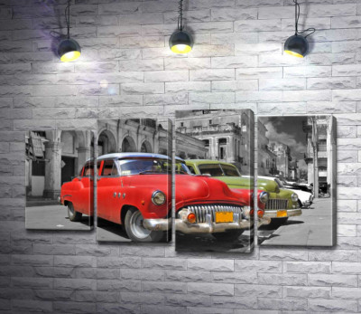 Модульна картина "Червона модель автомобіля Chevrolet 1952 року на старовинній вулиці Куби"