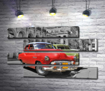 Модульная картина "Красная модель автомобиля Chevrolet 1952 года на старинной улице Кубы"