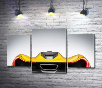 Модульна картина "Плавні вигини бампера суперкара McLaren P1"