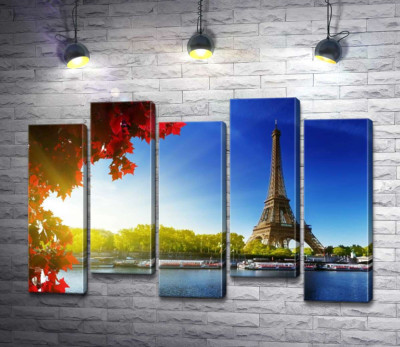Эйфелева башня (Eiffel tower) возвышается за Сеной
