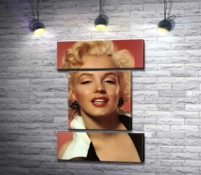 Мерiлін Монро (Marilyn Monroe) позує для першого номеру журналу Playboy 