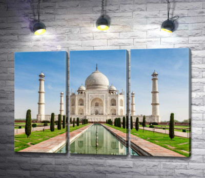 Білосніжна перлина індійської культури мавзолей Тадж Махал (Taj Mahal)