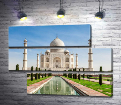 Білосніжна перлина індійської культури мавзолей Тадж Махал (Taj Mahal)