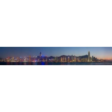 Панорама вогнів нічного Гонконга