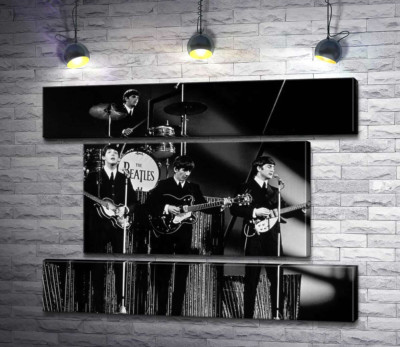 Модульная картина "Молодая группа The Beatles на своем концерте"