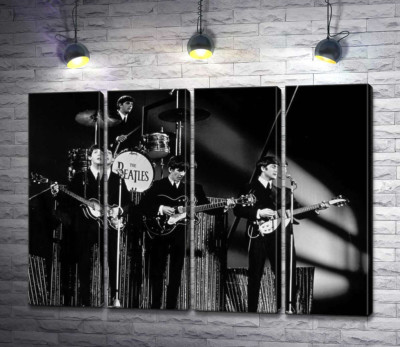 Модульна картина "Молода група The Beatles на своєму концерті"
