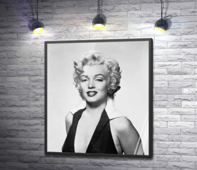 Постер "Портрет Мерілін Монро (Marilyn Monroe) у відвертій сукні та чорно-білих тонах "