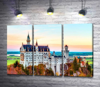 Осінь на пагорбах навколо замку Нойшванштайн (Neuschwanstein)