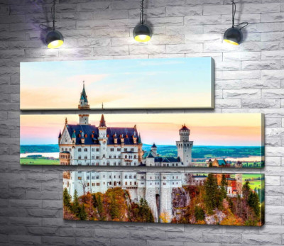 Осень на холмах вокруг замка Нойшванштайн (Neuschwanstein)