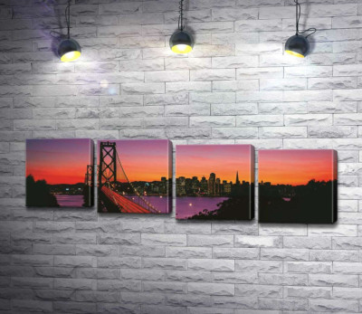 Міст Бей-Брідж (Bay Bridge) веде до вечірнього Сан-Франциско 