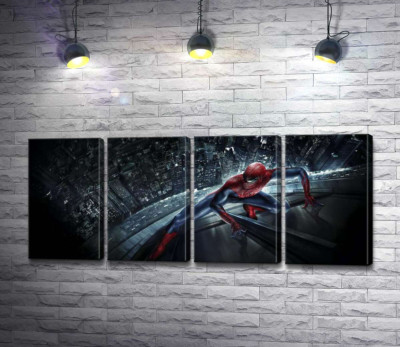 Человек-паук (Spider-Man) на стеклянном небоскребе