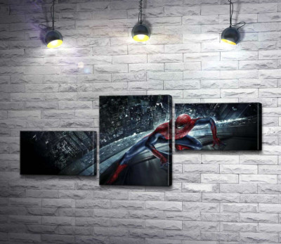 Людина-павук (Spider-Man) на скляному хмарочосі