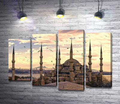 Модульна картина "Гострі шпилі Блакитної мечеті (Sultanahmet Camii) линуть у небо Стамбула"