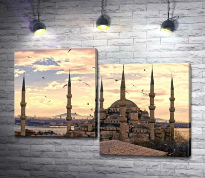 Модульна картина "Гострі шпилі Блакитної мечеті (Sultanahmet Camii) линуть у небо Стамбула"
