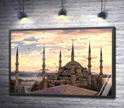 Постер "Острые шпили Голубой мечети (Sultanahmet Camii) устремляются в небо Стамбула"