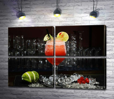 Модульна картина "Соковитий коктейль Cape Codder з ягідним присмаком"