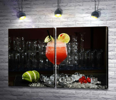 Сочный коктейль Cape Codder с ягодным привкусом