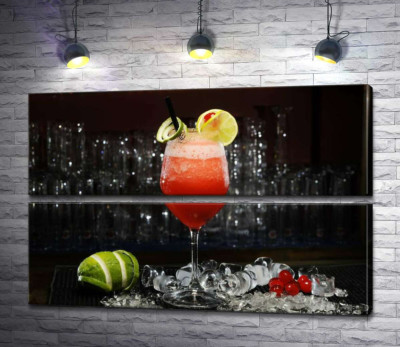 Модульна картина "Соковитий коктейль Cape Codder з ягідним присмаком"
