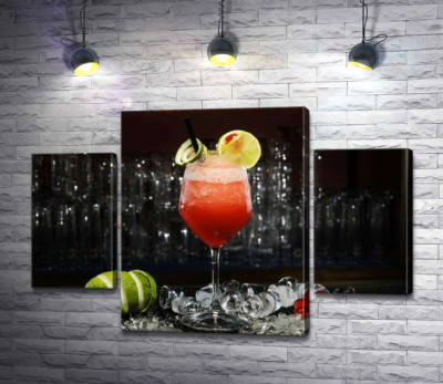 Сочный коктейль Cape Codder с ягодным привкусом