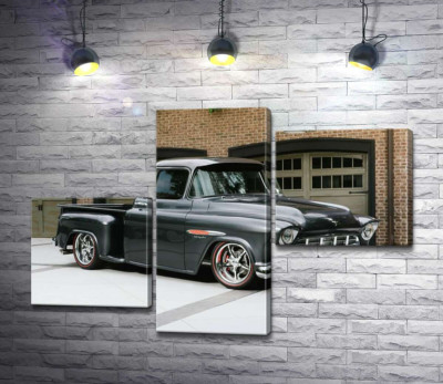 Модульная картина "Черный автомобиль Chevrolet Pickup 1955 перед въездами в гаражи"