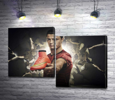 Модульная картина "Криштиану Роналду (Cristiano Ronaldo) рекламирует футбольные бутсы от фирмы Nike"