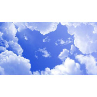 Серце з небесної блакиті в рамці із пухнастих хмар