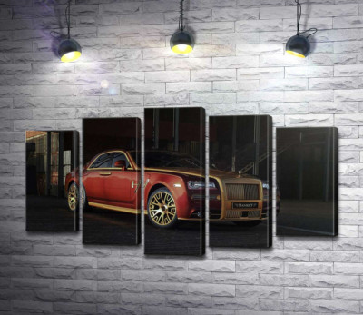 Червоні форми автомобіля седан Ролс-Ройс (Rolls-Royce Ghost)