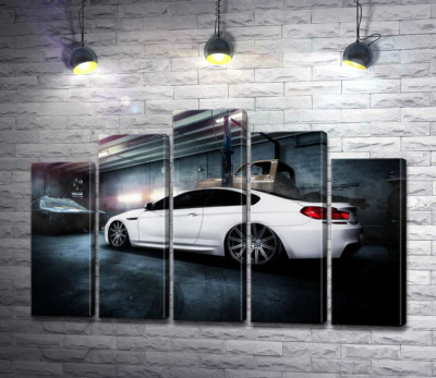 Модульна картина "Білий блиск автомобіля BMW M6 Gran Coupé"