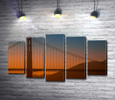 Модульная картина "Туманный вечер над мостом "Золотые ворота" (Golden Gate Bridge)"