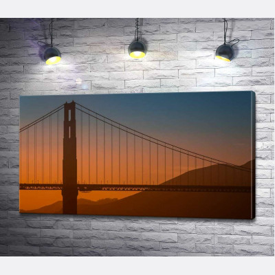 Туманный вечер над мостом "Золотые ворота" (Golden Gate Bridge)