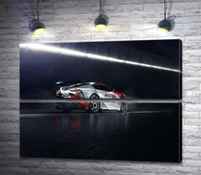 Модульная картина "Гоночный автомобиль Тойота (Toyota GR Supra GT4) разгоняется на трассе"