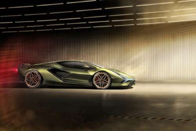 Зеленый блеск автомобиля Ламборгини (Lamborghini Sian)