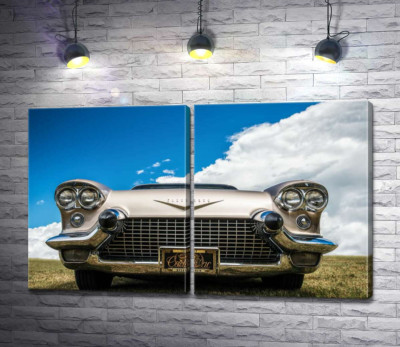 Модульна картина "Золоте покриття автомобіля Кадилак (Cadillac Eldorado Seville) 1957 року"